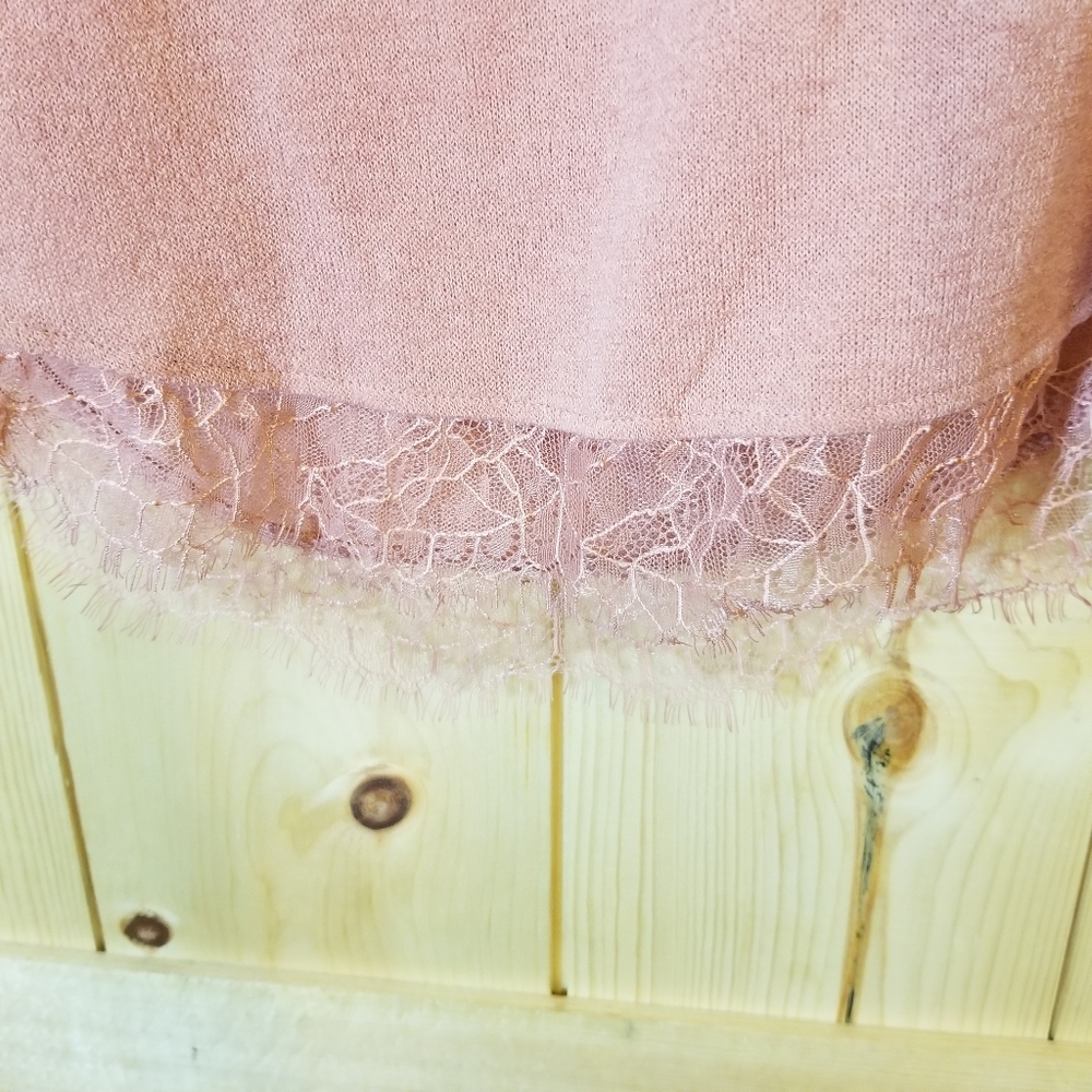 Lauren Conrad Sweater Lace Bottom Trim - Picture 3 of 7